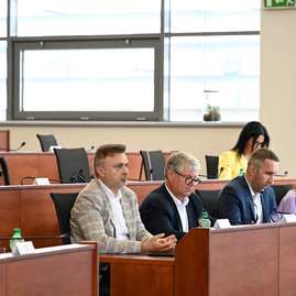 Zväčšiť fotografiu - Kraj žiada o financie z eurofondov na ďalšie projekty v oblasti školstva a dopravy - DSC_1793