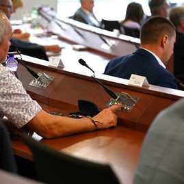 Zväčšiť fotografiu - Kraj žiada o financie z eurofondov na ďalšie projekty v oblasti školstva a dopravy - DSC_1871