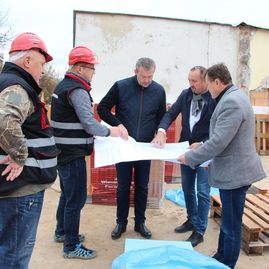 Zväčšiť fotografiu - Krajský parlament rokoval v tomto roku po prvýkrát, programu dominovalo riešenie prebytočného majetku župy - IMG_9595