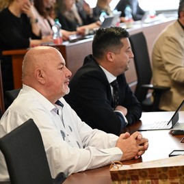 Zväčšiť fotografiu - Krajský parlament sa venoval téme župných nemocníc, ale aj projektom, ktoré chce kraj realizovať za pomoci eurofondov - 