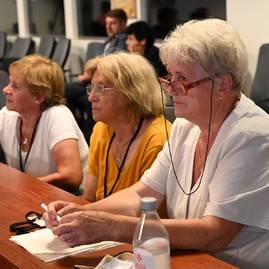 Zväčšiť fotografiu - Na júlovom rokovaní poslanci prebrali školské témy, projekty, ktoré sa uchádzajú o externé zdroje, aj grantový program trenčín 2026