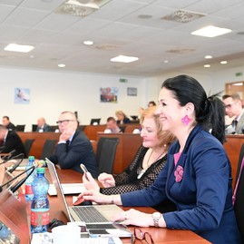 Zväčšiť fotografiu - Na marcovom zastupiteľstve boli ocenení výnimoční žiaci, rokovalo sa aj o spolufinancovaní projektov z eurofondov