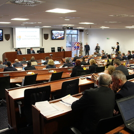 Trenčiansky samosprávny kraj do regiónov budúci rok investuje takmer 50 miliónov eur - Z_TSK_DECEMBER_2017 (5)