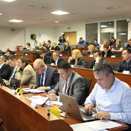 Trenčiansky samosprávny kraj do regiónov budúci rok investuje takmer 50 miliónov eur - Z_TSK_DECEMBER_2017 (6)