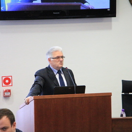 Trenčiansky samosprávny kraj zriadi v regióne hornej nitry strednú zdravotnícku školu, absolventov bude vychovávať prioritne pre bojnickú nemocnicu - IMG_6381