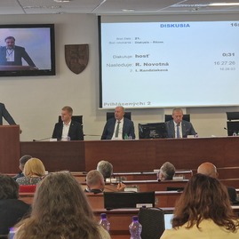 Zväčšiť fotografiu - V. zasadnutie zastupiteľstva tsk - 20230515_162826