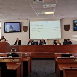 Zväčšiť fotografiu - Vyhodnotenie hospodárenia kraja, nové všeobecne záväzné nariadenia či podpora inovatívnych projektov - 20230925_150120