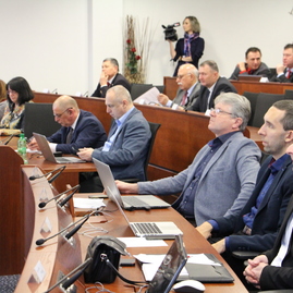 Xiv. zasadnutie zastupiteľstva tsk: krajské zastupiteľstvo vymenovalo riaditeľov nemocníc, župa žiada o eurofondy na ďalší z úsekov vážskej cyklomagistrály - IMG_0043