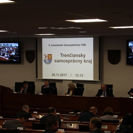 Zastupiteľstvo trenčianskeho samosprávneho kraja je sfunkčnené - IMG_9152