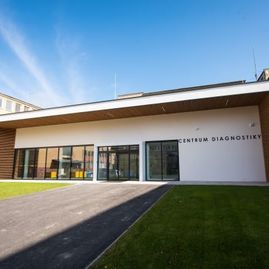 Zväčšiť fotografiu - Župa ide do ťažkých čias, v budúcom roku prevažne dokončí len rozrobené projekty - Centrum_diagnostiky