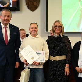 Zväčšiť fotografiu - Župné nemocnice majú jedného riaditeľa, poslanci schválili rozpočet na najbližšie tri roky