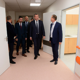 Bojnická nemocnica má nové ct pracovisko, pavilón najmodernejších operačných sál a po novom aj školiace pracovisko pre odbor ošetrovateľstvo - 20171023_BOJNICE_nemocnica_063r