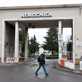 Zväčšiť fotografiu - Darované vakcíny z francúzska pomôžu aj bojnickej nemocnici - 3