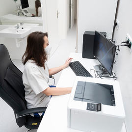 Zväčšiť fotografiu - Diagnostické centrum v plnej prevádzke - 20220126_PB_diagnosticke_centrum_018w