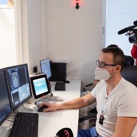 Zväčšiť fotografiu - Diagnostické centrum v plnej prevádzke - NSP PB_diagnostické centrum_pacienti_mini-4