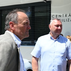 Zväčšiť fotografiu - Do bojnickej nemocnice prúdia miliónové investície