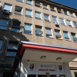 Zväčšiť fotografiu - Kraj hľadá optimálny model ďalšieho fungovania župných nemocníc - 20220627_TSK_040w