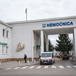 Zväčšiť fotografiu - Kraj ponúka miesta vo výberovej komisii na riadenie nemocníc regionálnym združeniam miestnej samosprávy - TSK_EK HN_mini