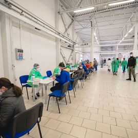 Zväčšiť fotografiu - Krajské vakcinačné centrum v trenčíne otvorené! - TSK_Otvorenie VKOC Trenčín-59