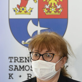 Zväčšiť fotografiu - Laboratórne testovanie na koronavírus funguje oddnes aj v trenčíne - 20200325_TSK_krizovy_004w