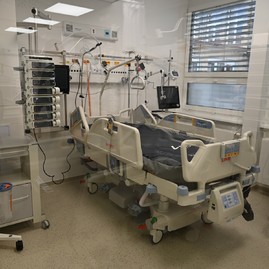 Zväčšiť fotografiu - Medicína 21. storočia v považskej bystrici: nemocnica otvorila modernizovanú jis a oaim