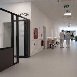 Zväčšiť fotografiu - Na novom urgente v bojnickej nemocnici ošetrili tisícky pacientov - 20221003_Bojnice_NsP_urgent_010w