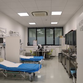 Zväčšiť fotografiu - Na novom urgente v bojnickej nemocnici ošetrili tisícky pacientov - IMG_3031