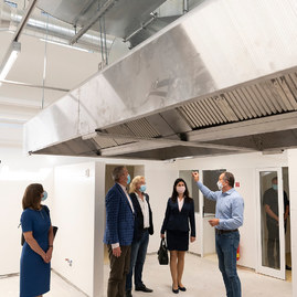 Zväčšiť fotografiu - Najmenšia župná nemocnica bude mať oddelenie multiodborovej intenzívnej starostlivosti - 20200914_MY_NsP_011w