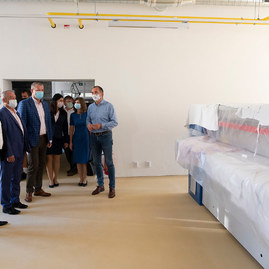 Zväčšiť fotografiu - Najmenšia župná nemocnica bude mať oddelenie multiodborovej intenzívnej starostlivosti - 20200914_MY_NsP_022w