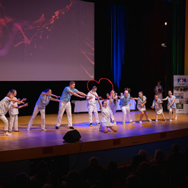 Zväčšiť fotografiu - Najmenšia župná nemocnica oslávila okrúhle jubileum - TSK_NsP MY_70_mini-128