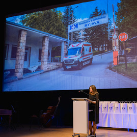 Zväčšiť fotografiu - Najmenšia župná nemocnica oslávila okrúhle jubileum - TSK_NsP MY_70_mini-22