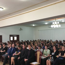 Ocenenie biele srdce získalo až päť sestier z nsp prievidza, námestníčku pre ošetrovateľstvo ocenili na národnej úrovni - 4. Podujatia sa zĂşÄŤastnilo viac ako 150 sestier a hostĂ­