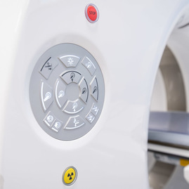 Zväčšiť fotografiu - Pacientom s bolesťami chrbta pomôžu vďaka špeciálnej terapii - TSK_Diagnosticke_centrum_NsP_PB_mini-16