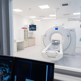 Zväčšiť fotografiu - Pacientom s bolesťami chrbta pomôžu vďaka špeciálnej terapii - TSK_Diagnosticke_centrum_NsP_PB_mini-23