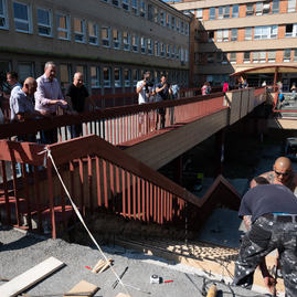 Zväčšiť fotografiu - Pacientov budú vítať vynovené vstupy - 20220627_TSK_074w