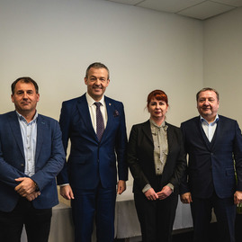 Zväčšiť fotografiu - Pomáhať je našou filozofiou, hovorí významný zamestnávateľ regiónu - TSK_HN_nemocnica_VOP_mini-14