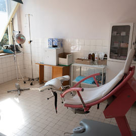 Zväčšiť fotografiu - Považskobystrická nemocnica bude mať nové pôrodné sály - 20220627_TSK_054w