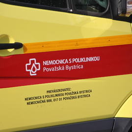Zväčšiť fotografiu - Považskobystrická nemocnica prevádzkuje vlastnú ambulanciu záchrannej zdravotnej služby - IMG_0651