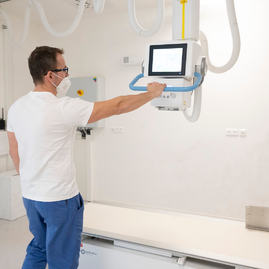 Zväčšiť fotografiu - Považskobystrická nemocnica vstúpila do novej éry - 20220126_PB_diagnosticke_centrum_011w
