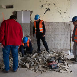 Zväčšiť fotografiu - Práce na nových pôrodných sálach napredujú - 20220919_TSK_020w