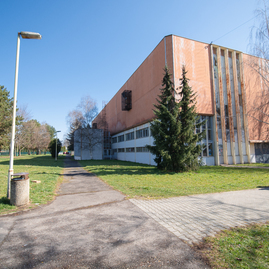 Zväčšiť fotografiu - Pre nedostatok vakcín župa nemôže naplno využívať svoje očkovacie centrá - TSK_VKOC PD_príprava (47 of 47)