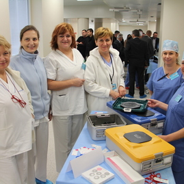 Zväčšiť fotografiu - Pred 60 rokmi otvorili v bojniciach nemocnicu - sestricky