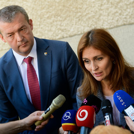 Pripravovaná stratifikácia župné nemocnice neohrozí. práve naopak, mohla by pomôcť ich rozvoju. - 20181015_BOJNICE_NsP_ministerka_Kalavska_055