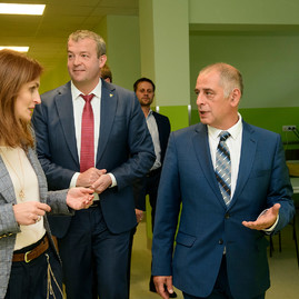 Pripravovaná stratifikácia župné nemocnice neohrozí. práve naopak, mohla by pomôcť ich rozvoju. - 20181015_PB_NsP_ministerka_Kalavska_015w