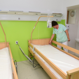 S novým geriatrickým oddelením kapacita považskobystrickej nemocnice presiahla hranicu 500 lôžok - 20180126_PB_NsP_geriatria_037