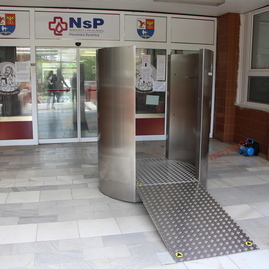 Zväčšiť fotografiu - Sprísnené opatrenia budú platiť v 7 okresoch trenčianskeho kraja - IMG_9044