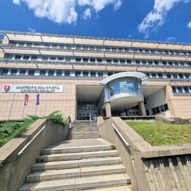 Zväčšiť fotografiu - Takmer 35 tisíc podpisov dnes odovzdali na ministerstve zdravotníctva - 20230626_142214