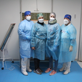 Zväčšiť fotografiu - Tento víkend očkuje župa poslednýkrát vakcínou od výrobcu astrazeneca - Očkovanie_05-1 (105)