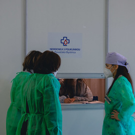 Zväčšiť fotografiu - Trenčianska župa hľadá najlepších zdravotníckych pracovníkov v kraji - TSK_Otvorenie_VKOC_Trencin-96