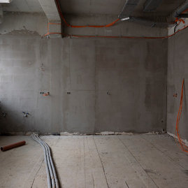 Zväčšiť fotografiu - Urgentný príjem v bojnickej nemocnici naberá reálne kontúry - 20210908_TSK__265w